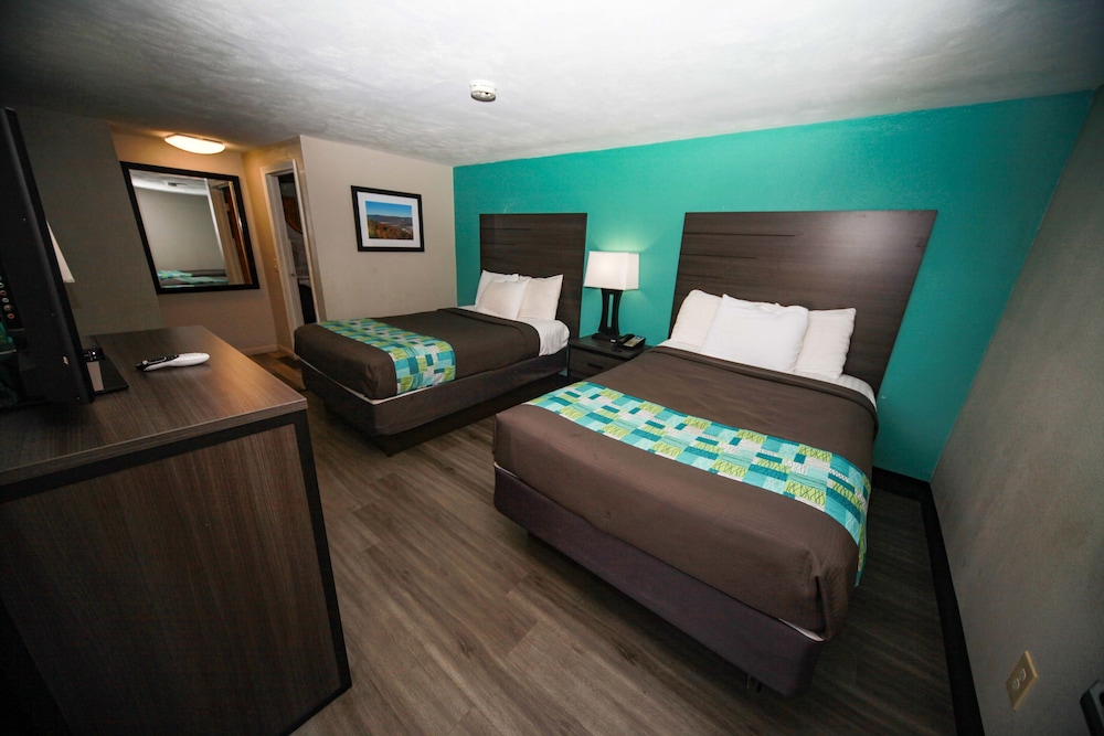 Room, 2 Double Beds, Non Smoking photo 3