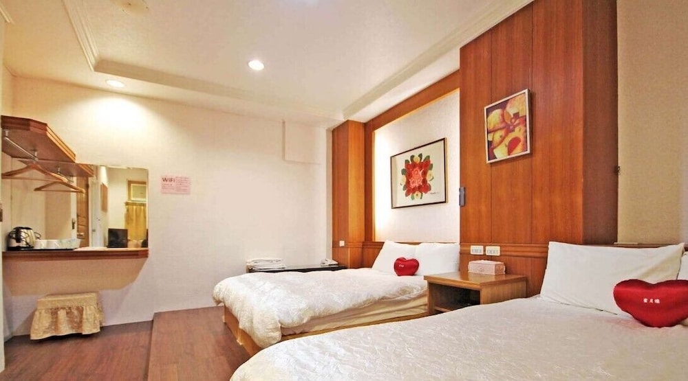 Deluxe Triple Room photo 3