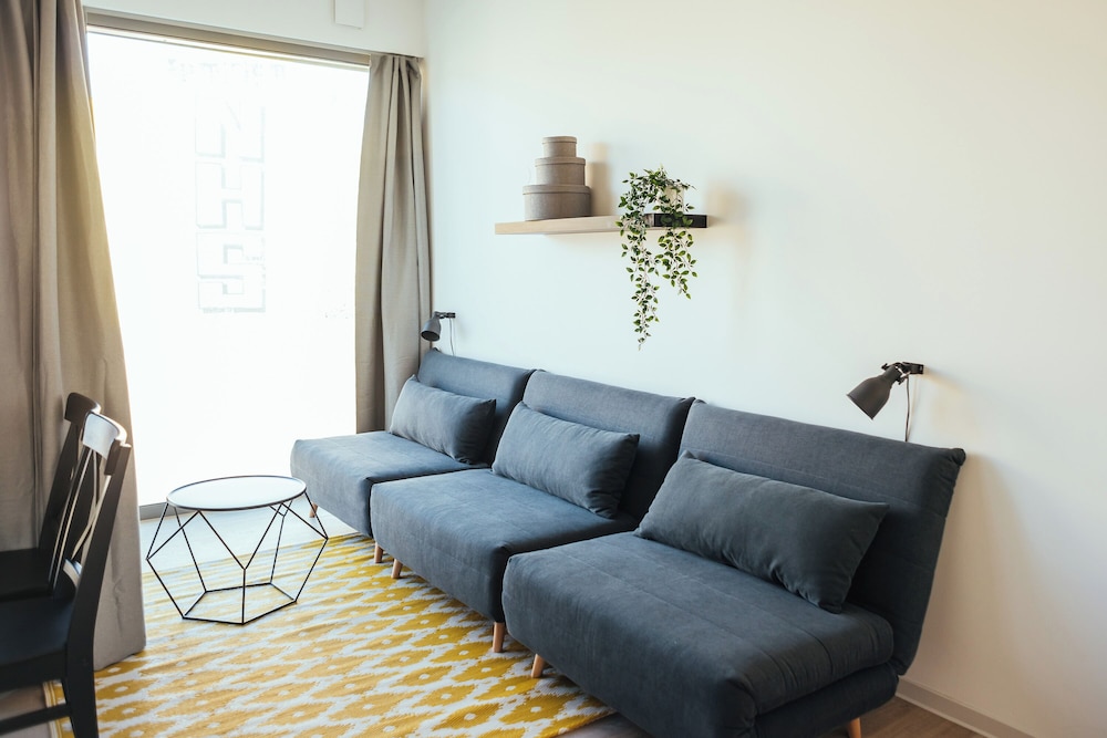 Deluxe Studio Suite