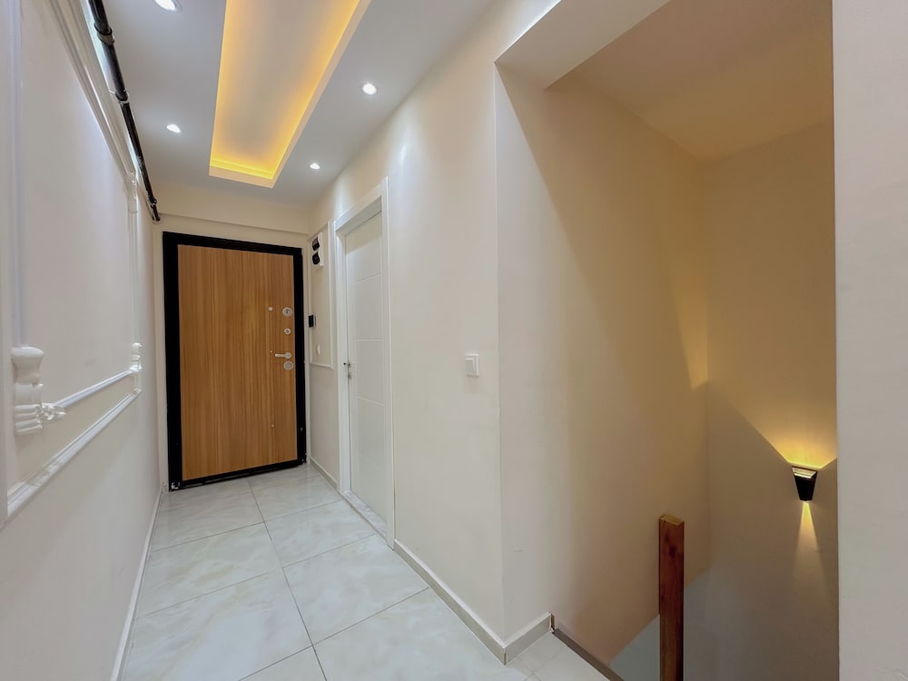 Deluxe Suite, 3 Bedrooms, Balcony, Resort View photo 3