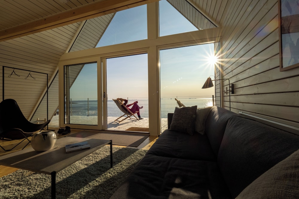 Deluxe Bungalow, Ocean View photo 3