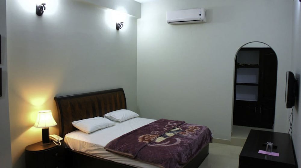 Deluxe Double Room photo 2