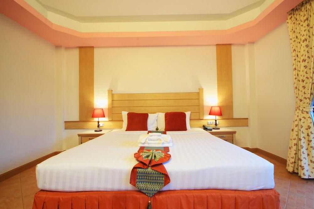 Superior Double or Twin Room - Photo 9