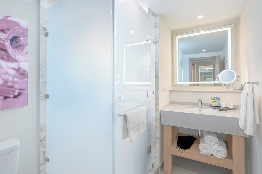 Luxury Garden View Room Diamond Club