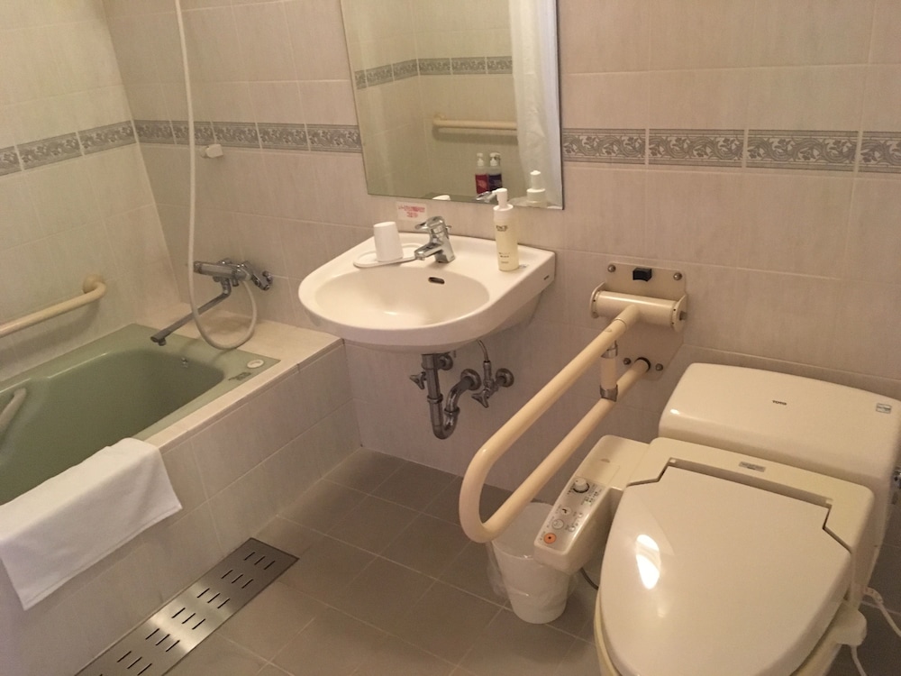 Accessible Twin Room, Wide 25 square meter, Private Bathroom photo 2