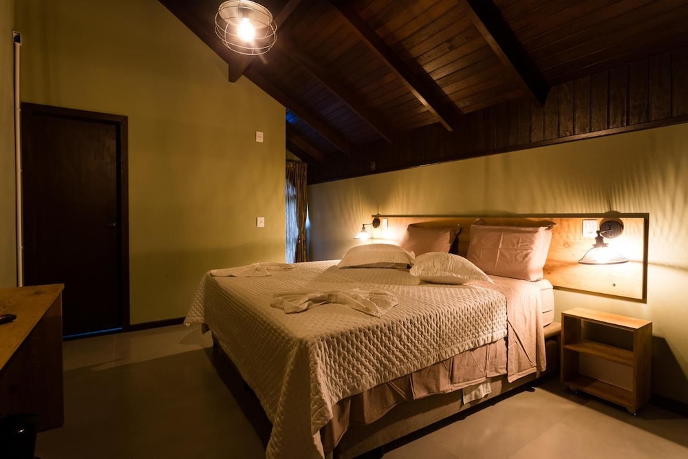 Luxury Twin Room