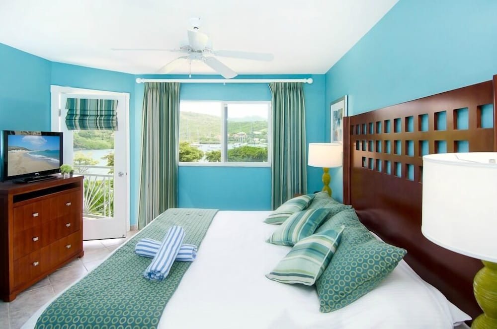 Suite, 1 Bedroom - Photo 4