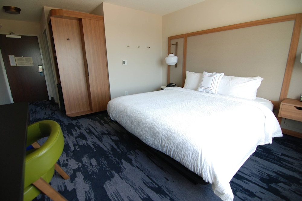 Room, 1 King Bed - Photo 1