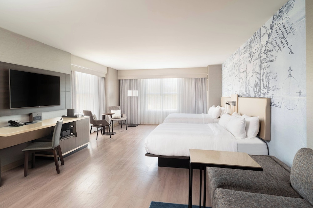 Room, Multiple Beds, Corner photo 1