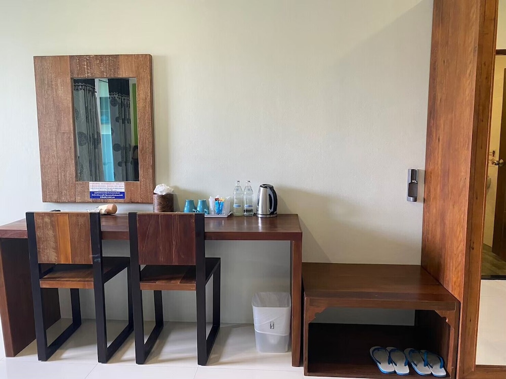 Deluxe Twin Room - Photo 7