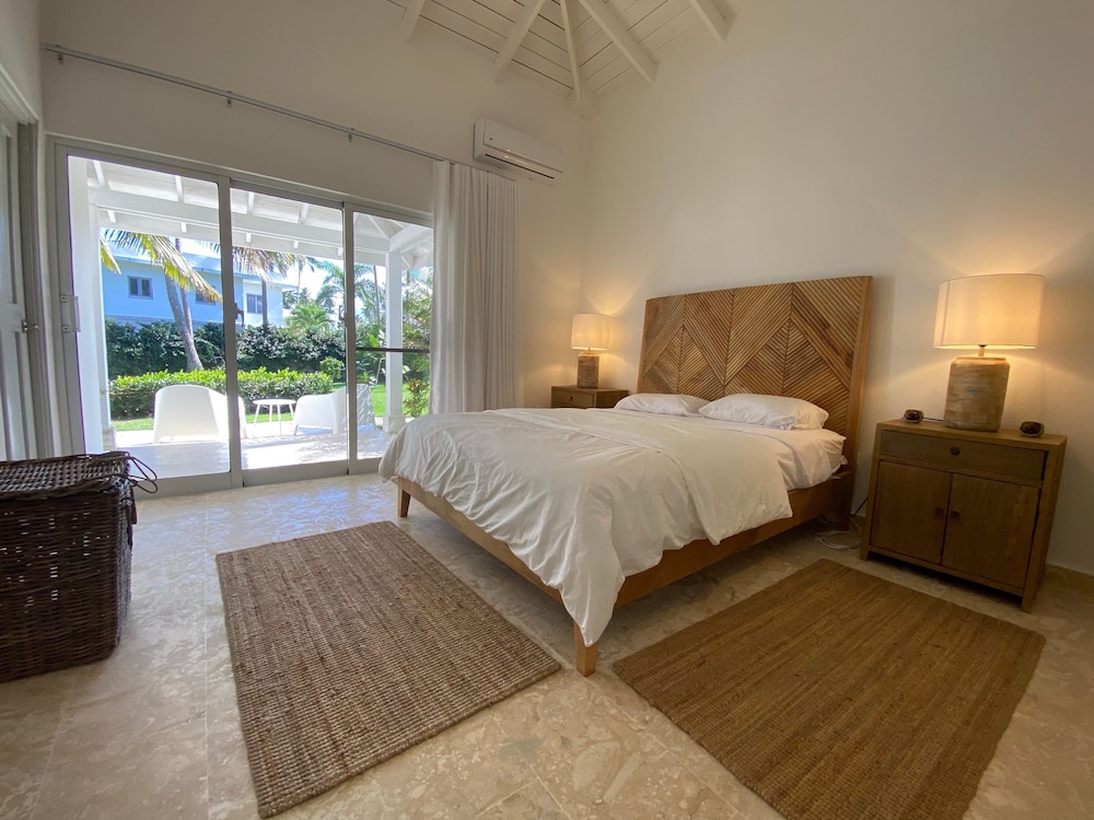 Superior Villa photo 2