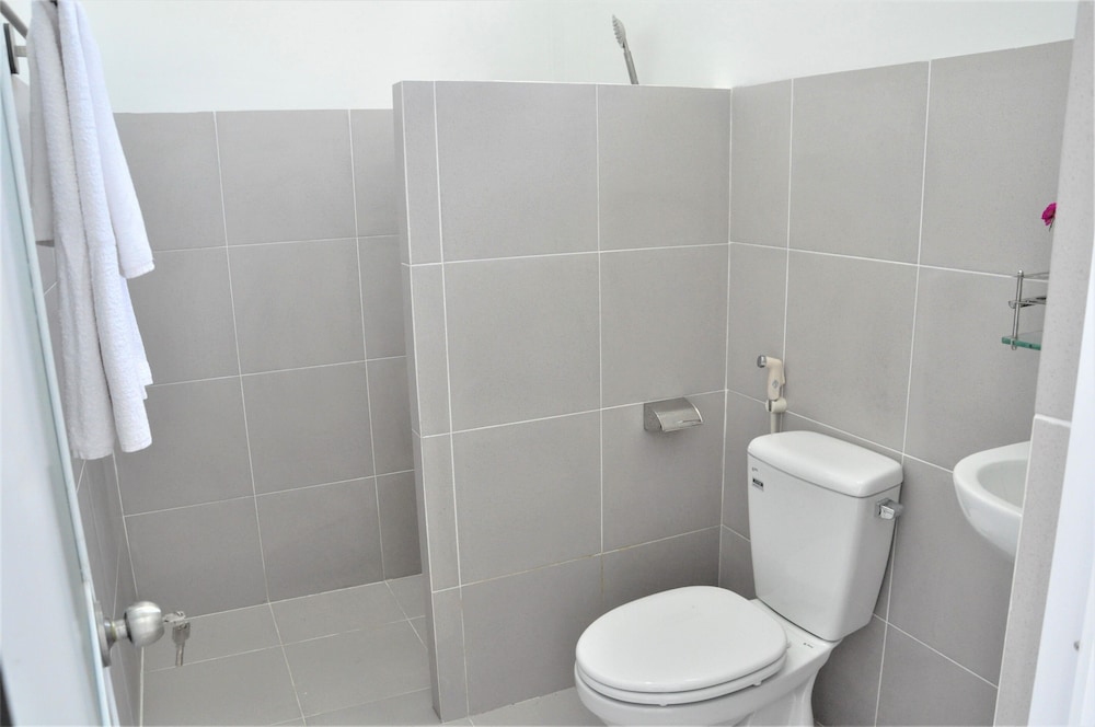 Standard Room - Photo 7