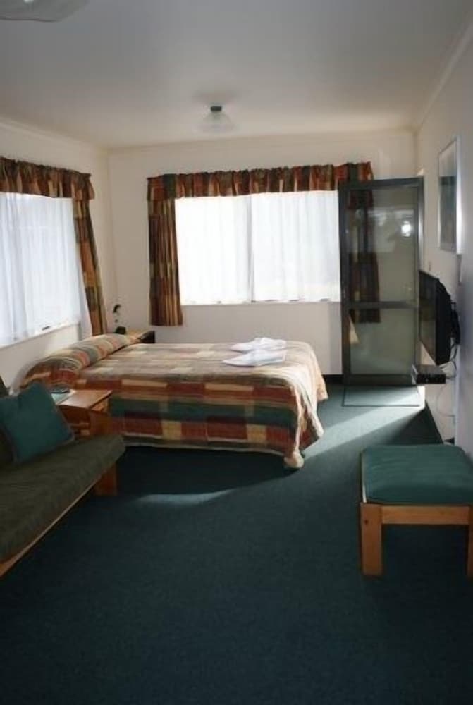 1 Bedroom Cottage (Sleeps 2) photo 1