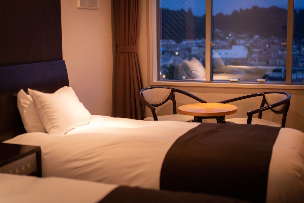 Standard Twin Room, Non Smoking - Photo 4