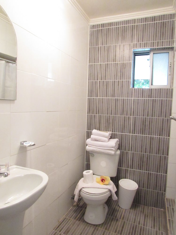 Double Room - Photo 14