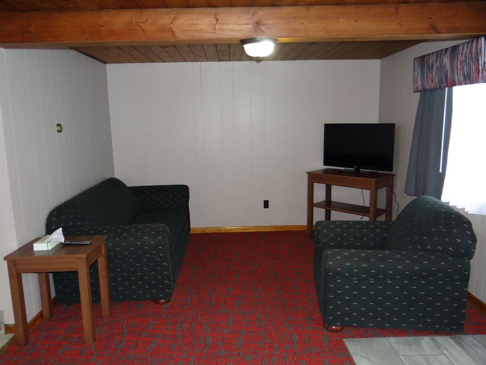Premier Chalet (6 Doubles) photo 3