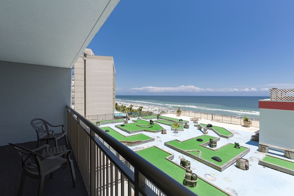 Oceanfront Room - Photo 5