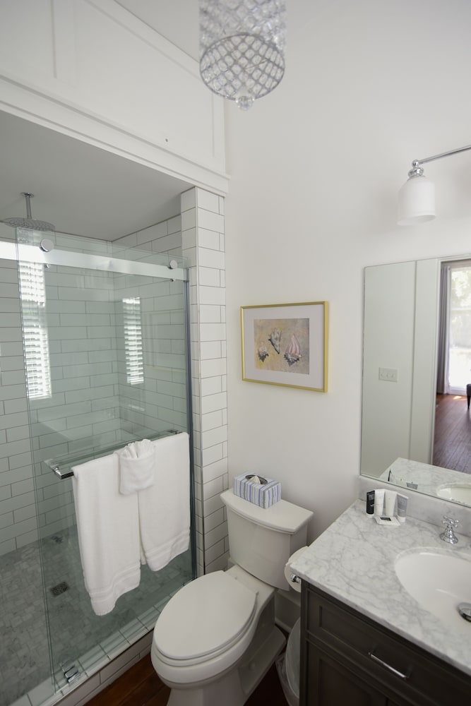 Luxury Room, 1 King Bed, River View