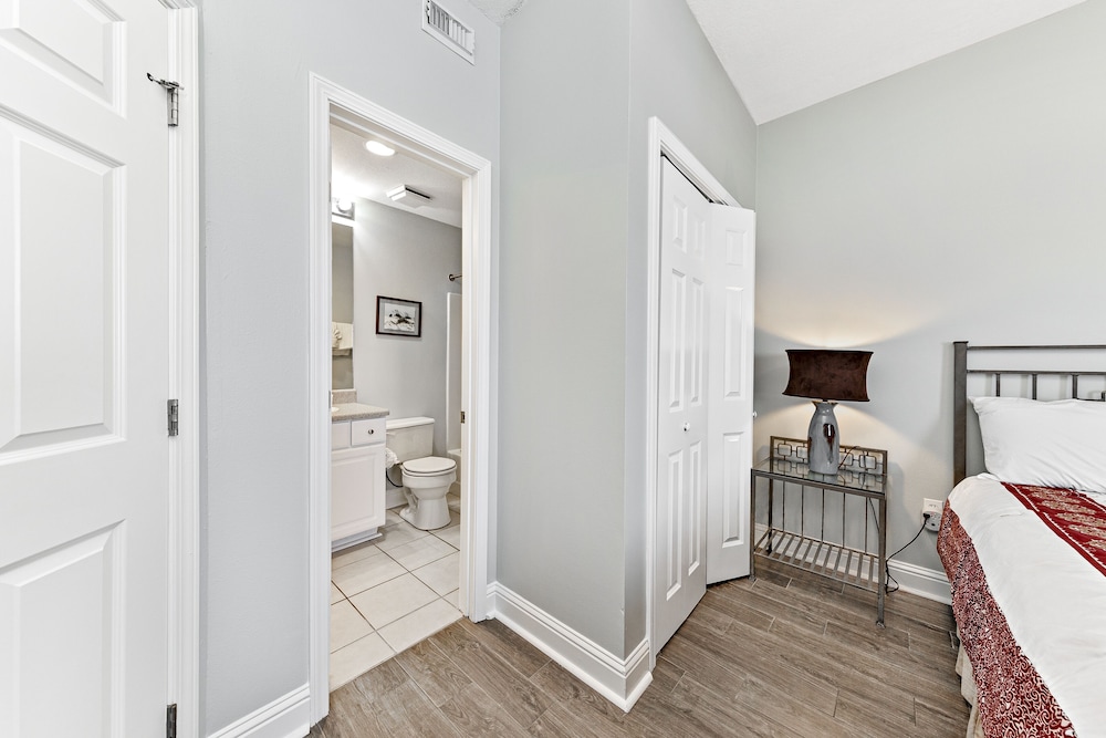 Family Condo, 3 Bedrooms, Balcony, Ocean View photo 1