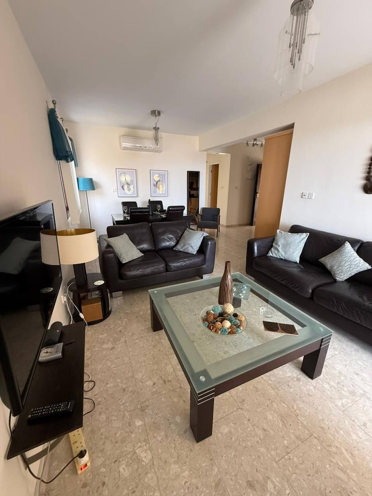 Apartment, 2 Bedrooms, Balcony, Garden View