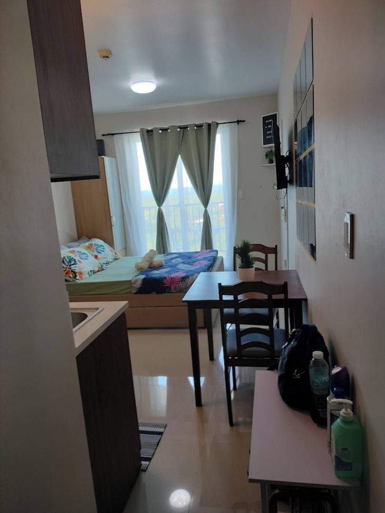 Studio, 1 Bedroom, Accessible, Smoking photo 1