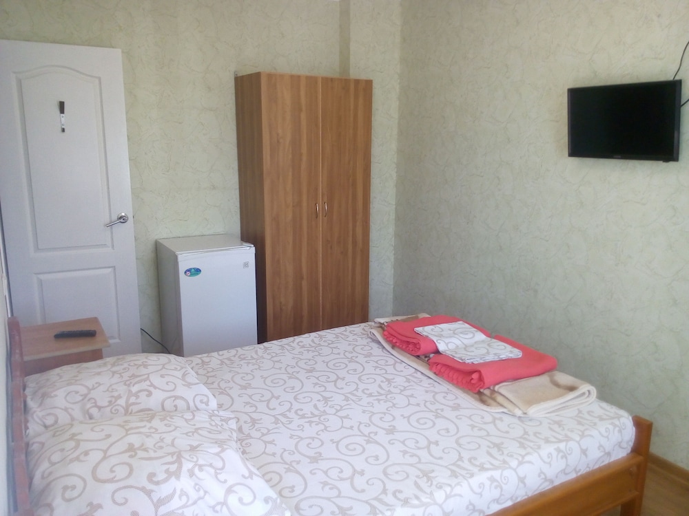 Standard Room photo 2