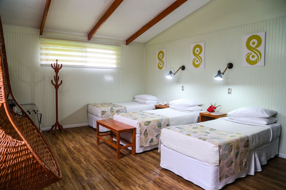 Triple Room - Photo 1