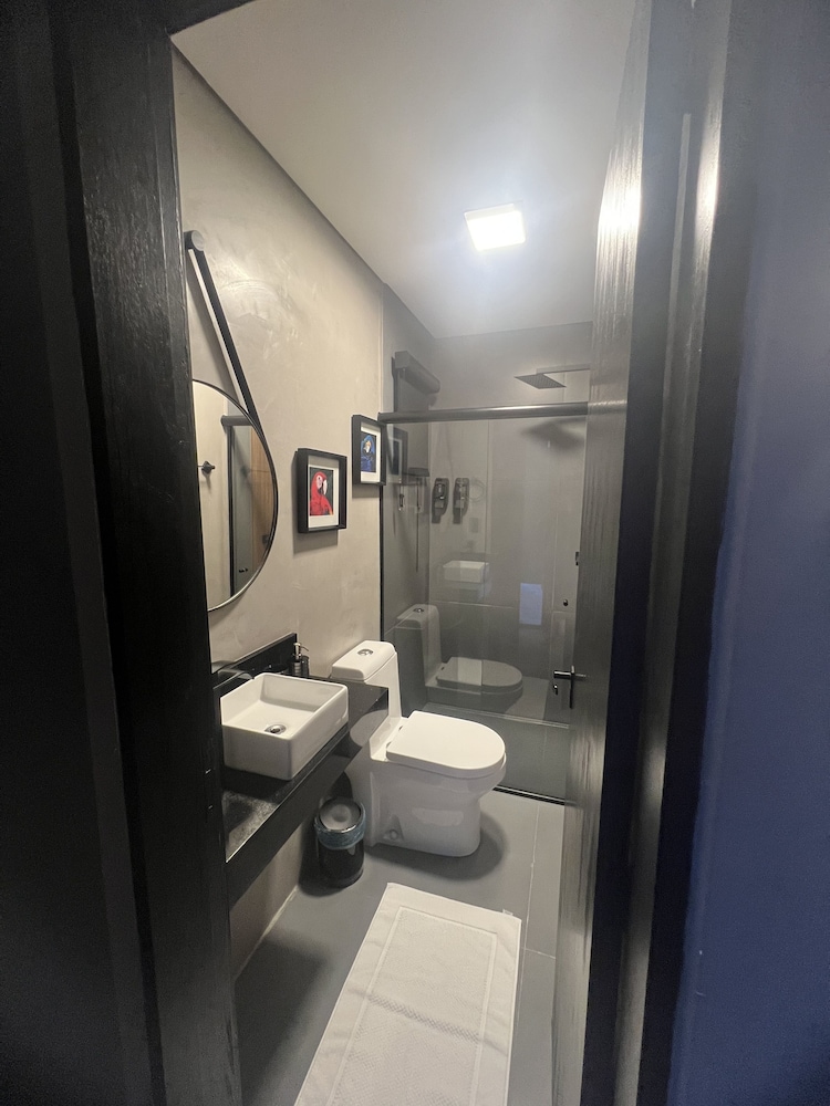 Deluxe Double or Twin Room photo 2