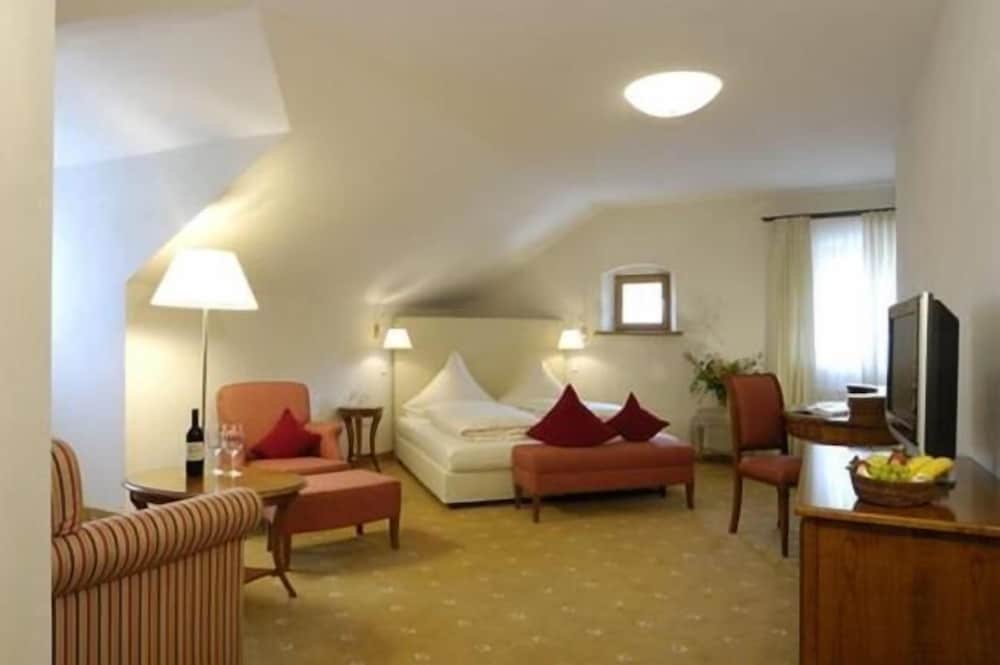 Deluxe Double Room (Haupthaus) photo 3
