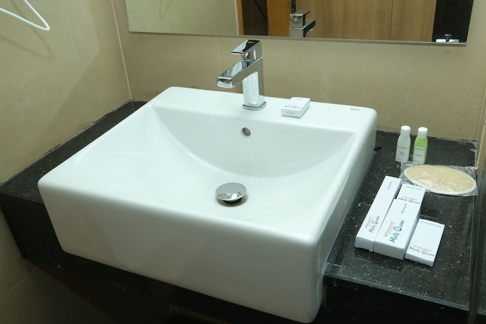 Luxury Room - Photo 6