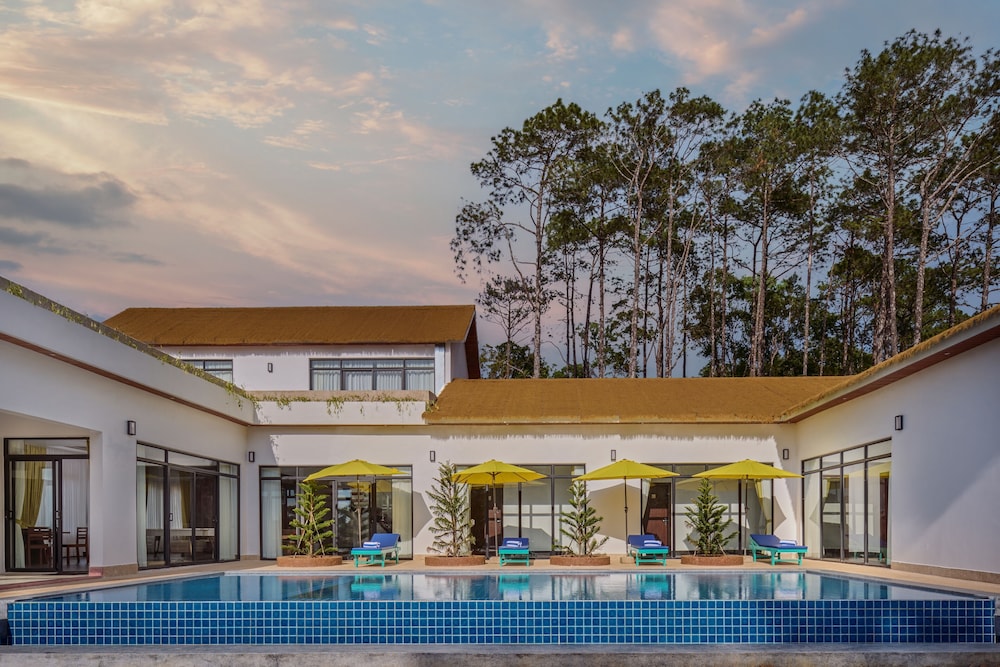 Sakura Private Villa 6 Bedrooms