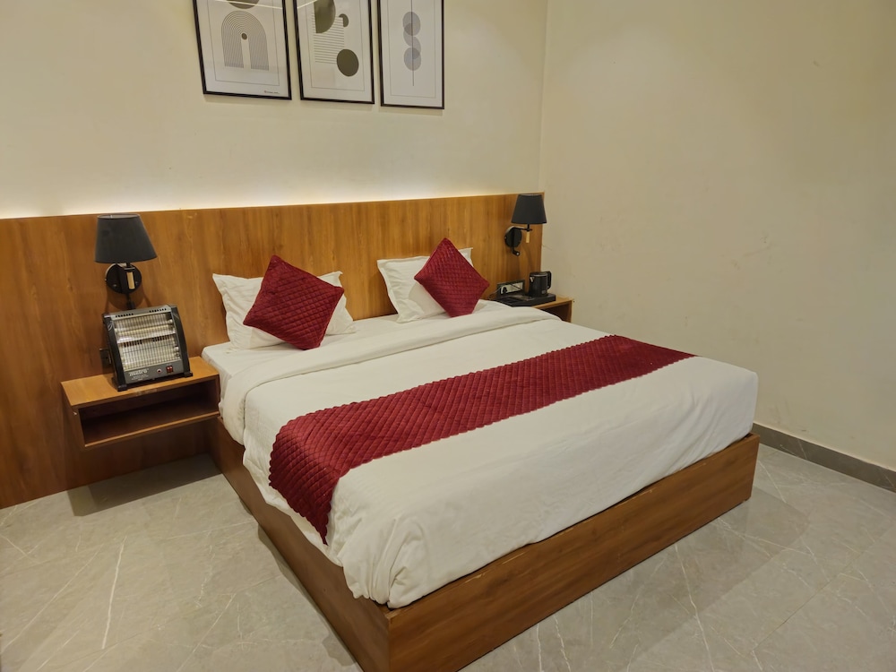 Deluxe Single Room