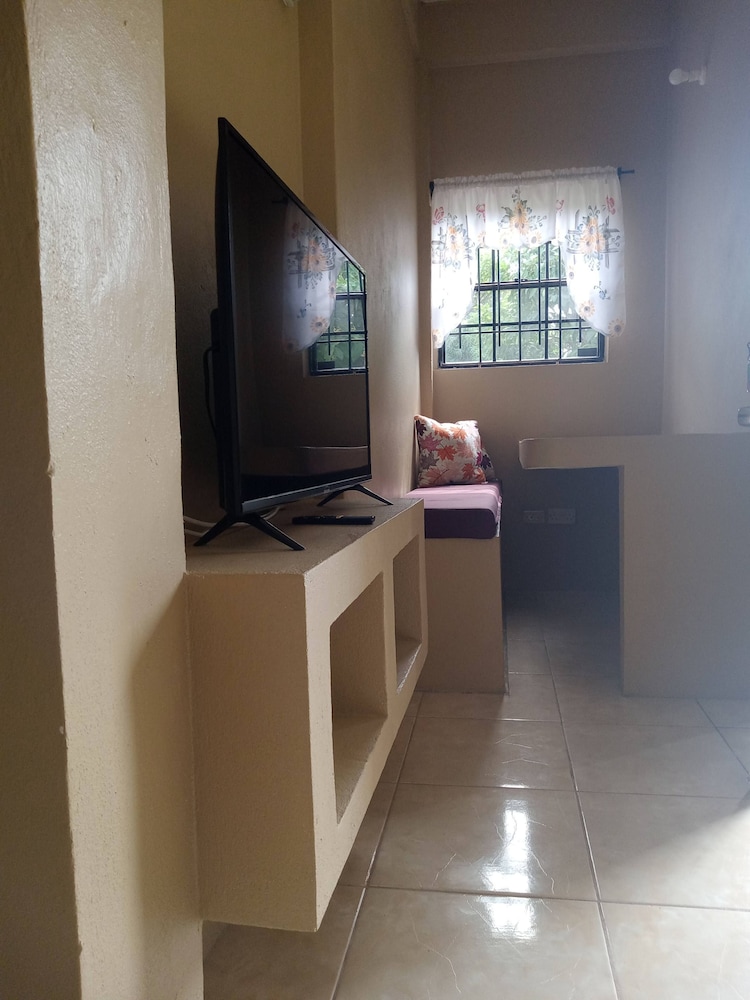 Apartment, 3 Bedrooms, Balcony, Garden View