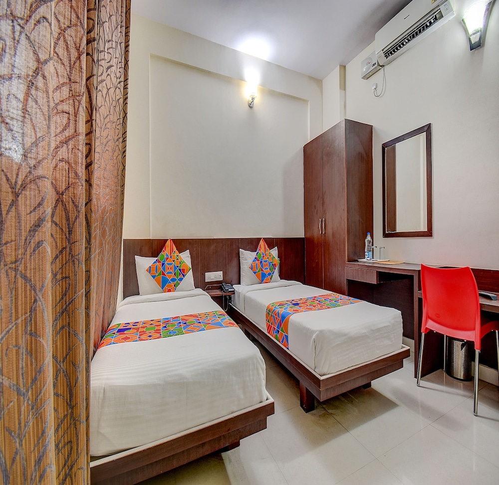 Deluxe Room - Photo 3