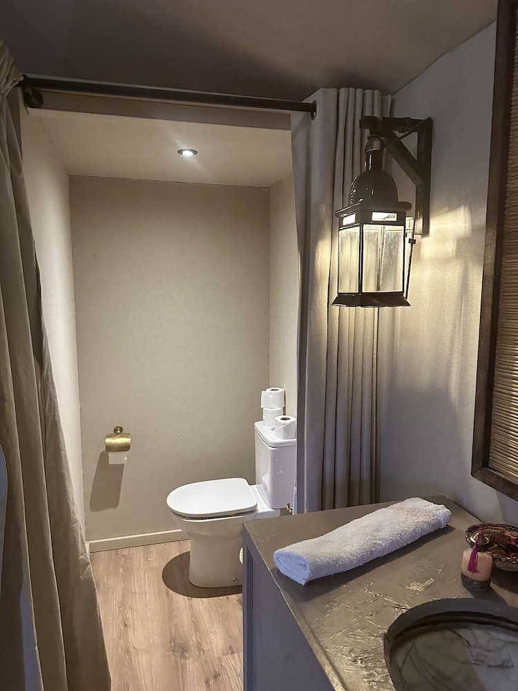 Deluxe Quadruple Room photo 2