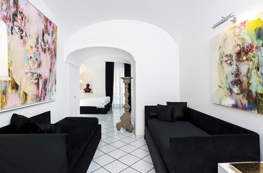 Junior Suite (06 Art) - Photo 1