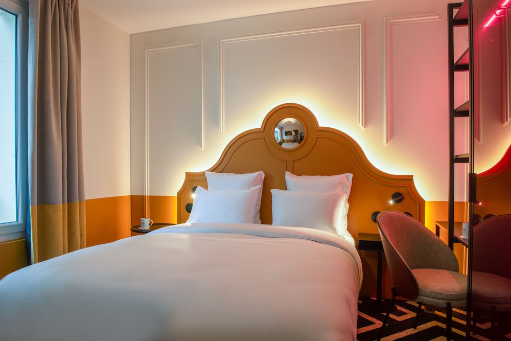 Standard Double Room - Photo 5