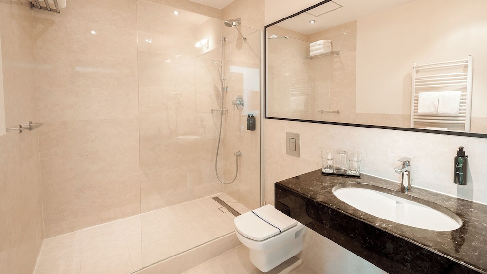 Classic Double Room - Photo 7