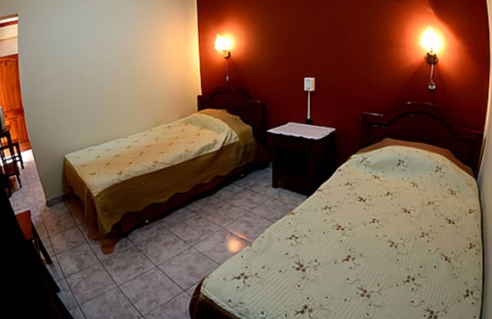 Twin Room, Non Smoking photo 3