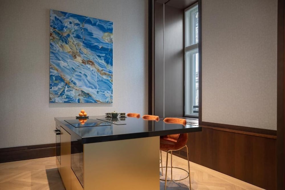 Presidential Studio Suite