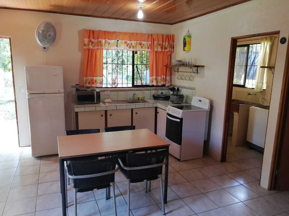 Standard Villa, 1 Bedroom, Kitchen, Partial Sea View photo 2