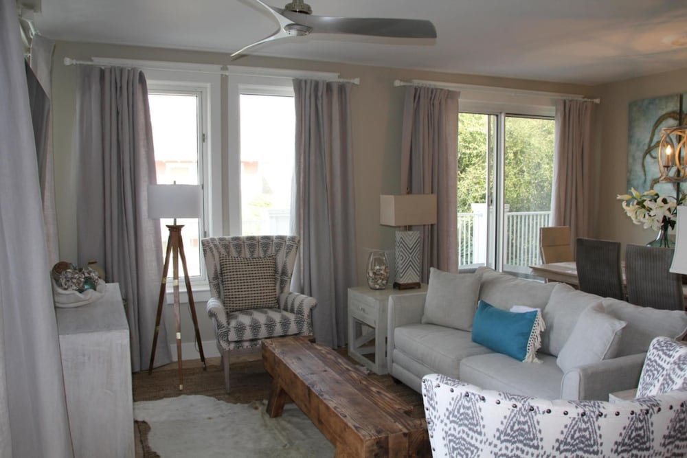 Condo, City View
