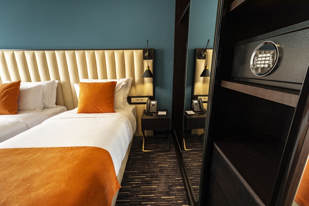 Junior Double or Twin Room