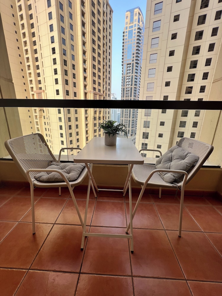 Standard Shared Dormitory, Mixed Dorm, Non Smoking, Marina View photo 1