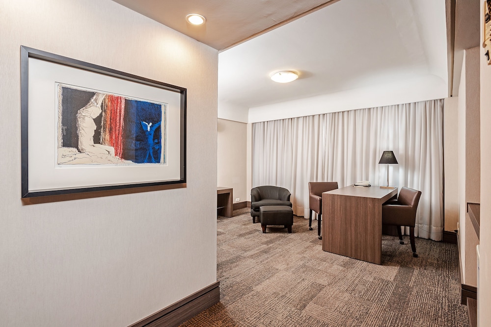Premium Room - Photo 6