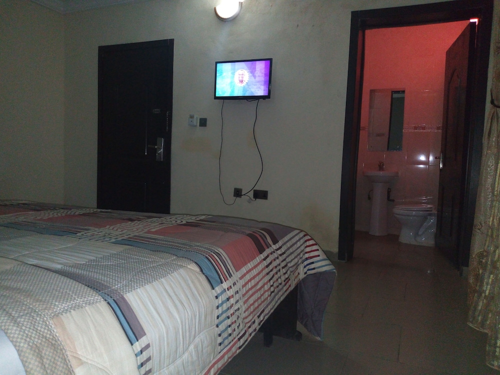 Standard Double Room, 1 Double Bed, Non Smoking - Photo 1