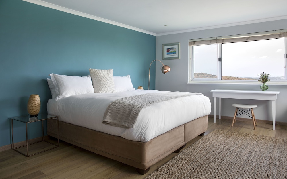 Superior Double or Twin Room, 1 King Bed, City View photo 2