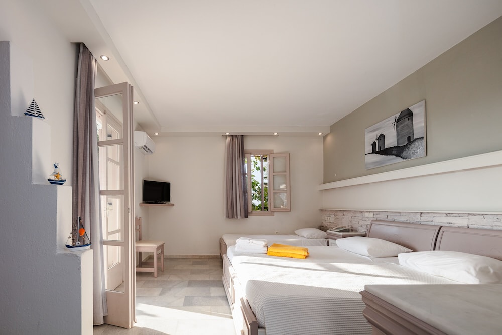Aegean One Bedroom Apartment with Terrace & Garden View photo 3