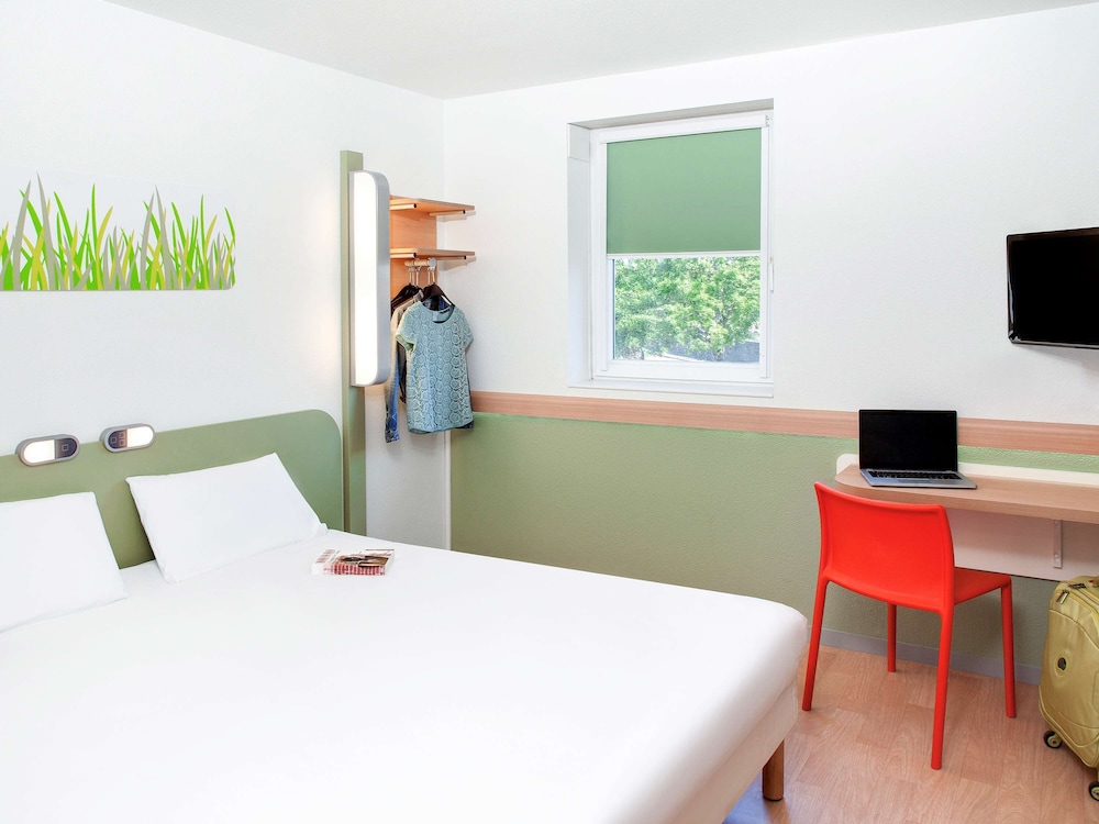 Double Room - Photo 2