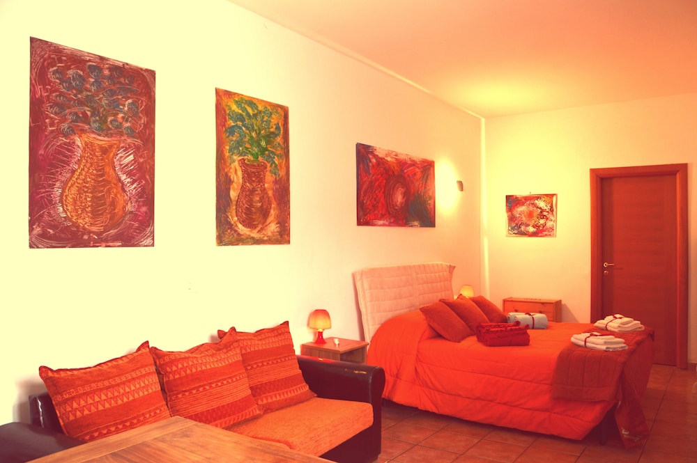 Family Studio, 1 Bedroom, Accessible, Garden View photo 2